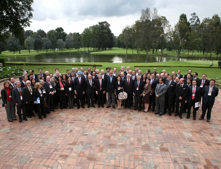 2009 Latin America Meeting of the Emerging Markets Forum, April 1-3, 2009 Bogota, Colombia